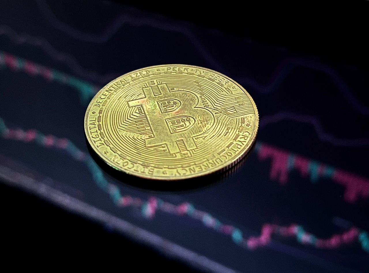 AI概念币ACT、IP 同步暴跌20% 又迅速反弹！诡异的币价走势引热议